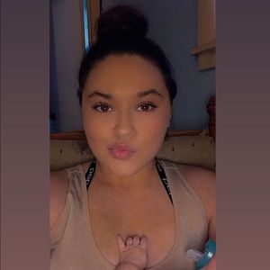 Meet your Posher, Savannah